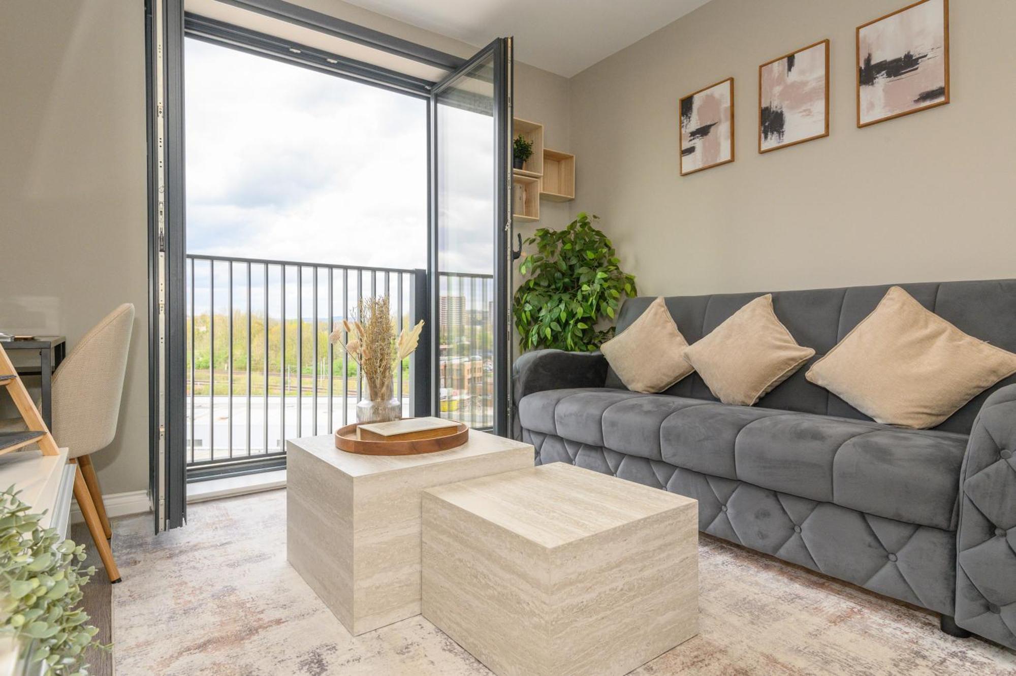 Springwell Suite - City Centre - Balcony & Pool Table - 3 Bed 利兹 外观 照片